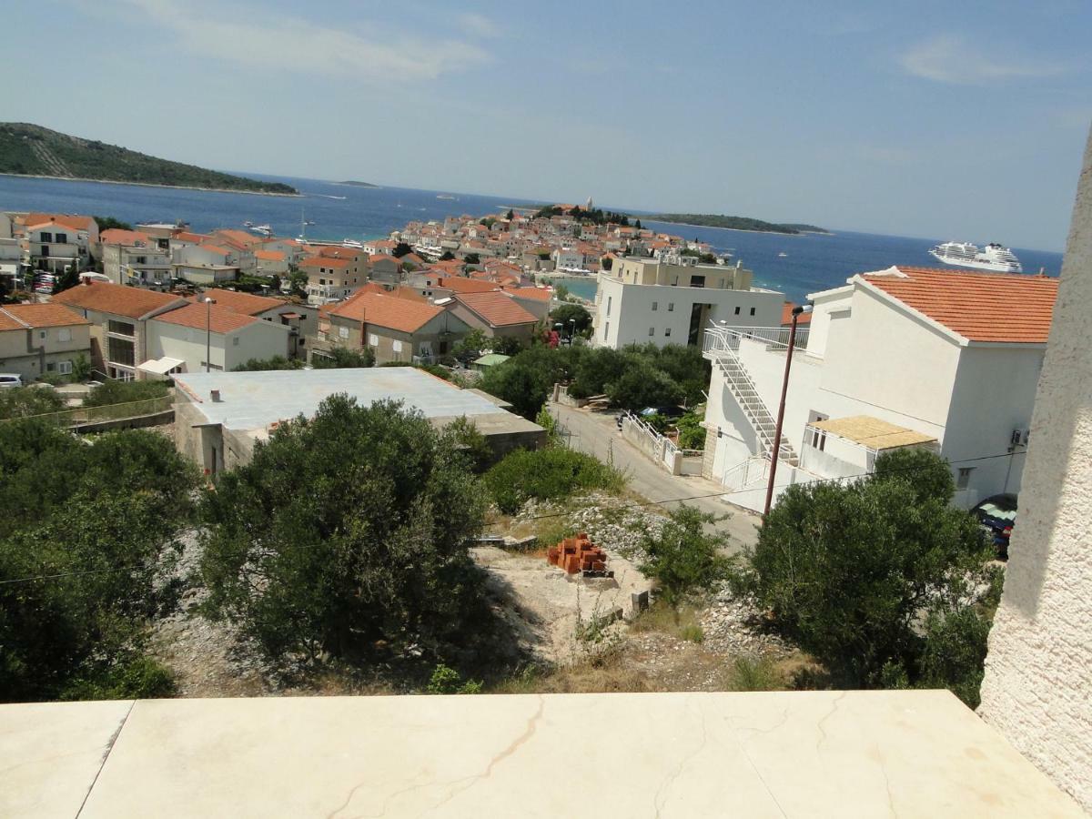 Radojka Hotell Primošten Eksteriør bilde